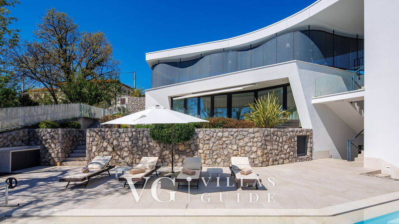 Villa Ursula - Luxury Apartment 2 Pool