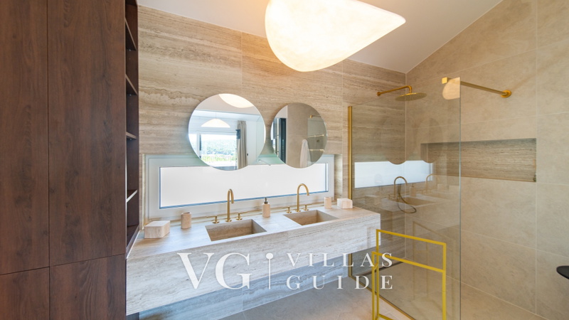 Villa Lucija Loparia pool&welness Rab Kupaonica