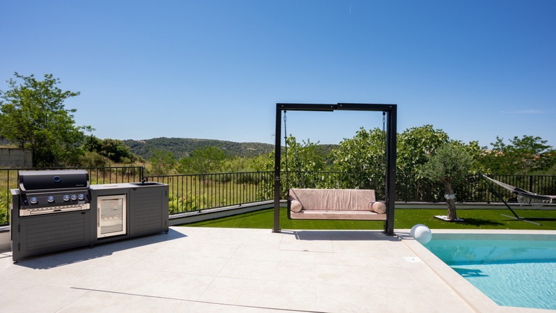 Villa Lucija Loparia pool&welness Rab
