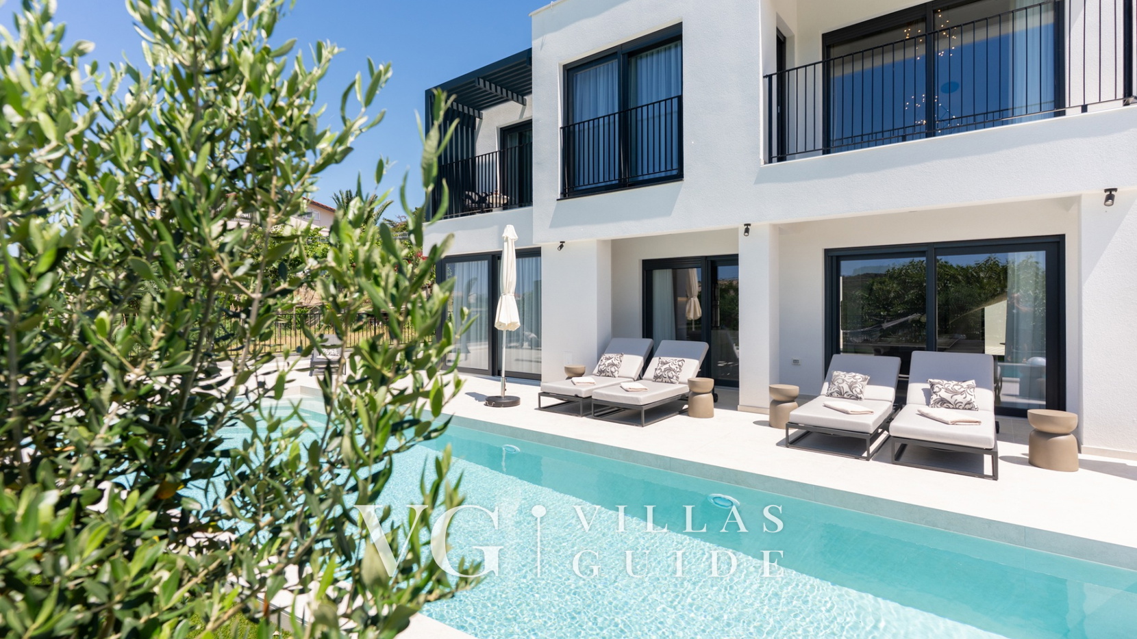 Villa Lucija Loparia pool&welness Rab