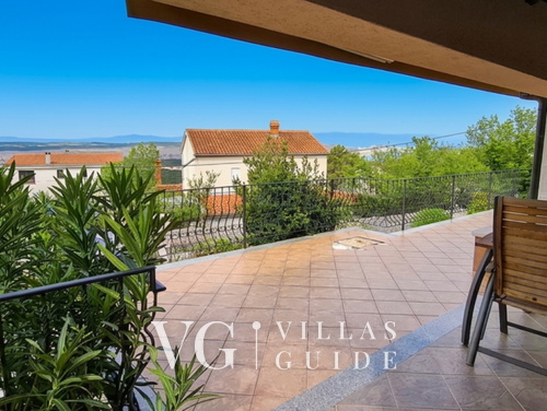 Holiday home Sparks- sea view villa with pool