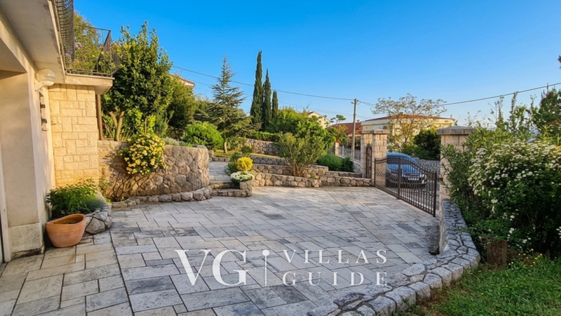 Holiday home Sparks- sea view villa with pool Giardino e esterni della proprietà