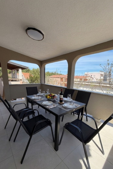 SeLaVir Beach Apartment