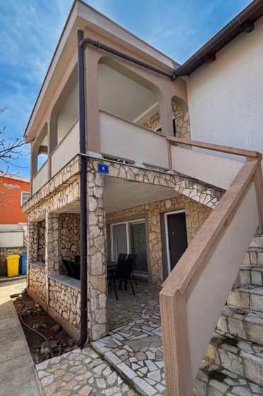 SeLaVir Beach Apartment