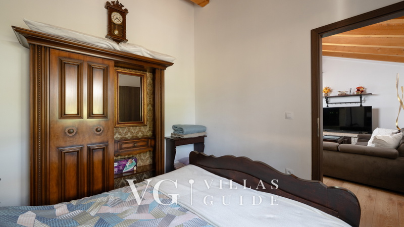 Villa Zebo – Rustic Stone House with Private Pool & Whirlpool Bedroom