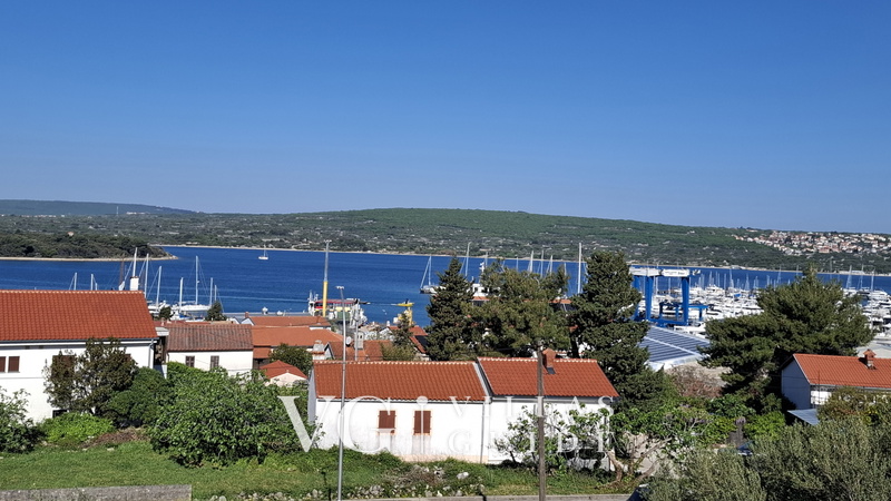 Panoramic Sea View Apartment in Punat 1 Dvorište i vanjski dio objekta
