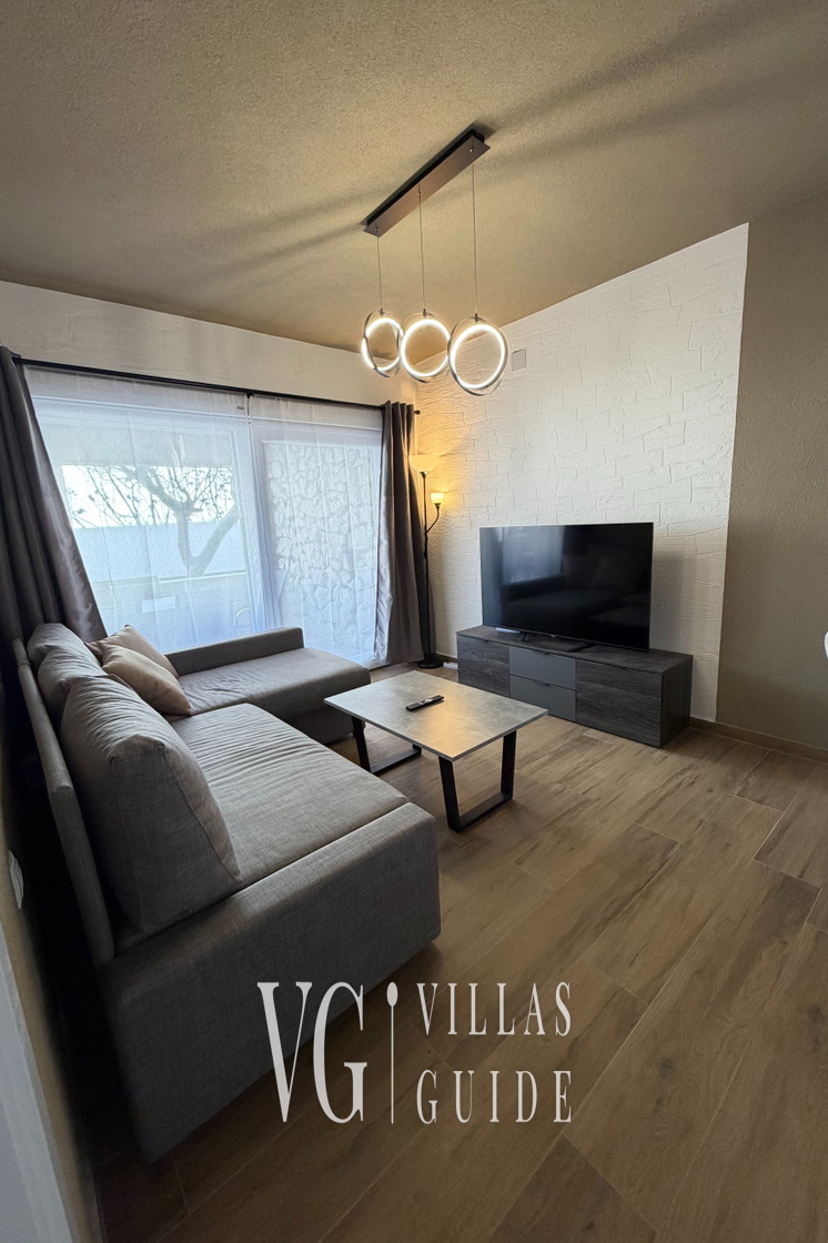 SeLaVir Apartment Near the beach