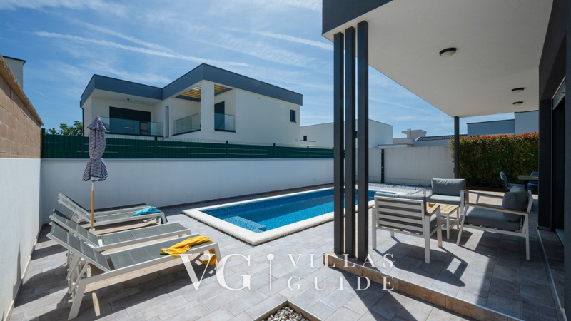 Villa Tony Garden and property exterior