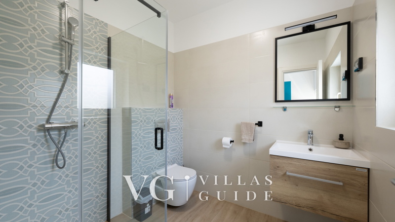 Villa Tony Bathroom