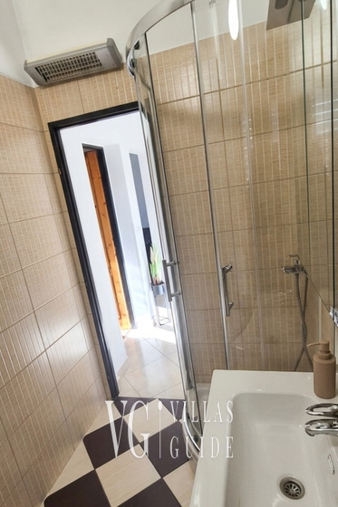 Apartment Fuzalo View Bathroom