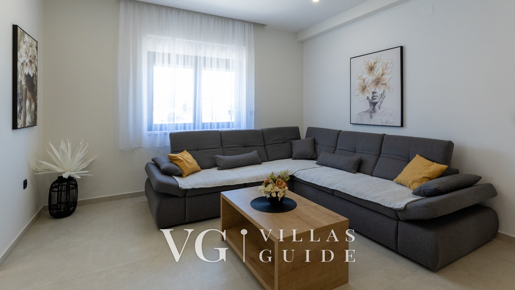 Villa Sunset Blace Living room