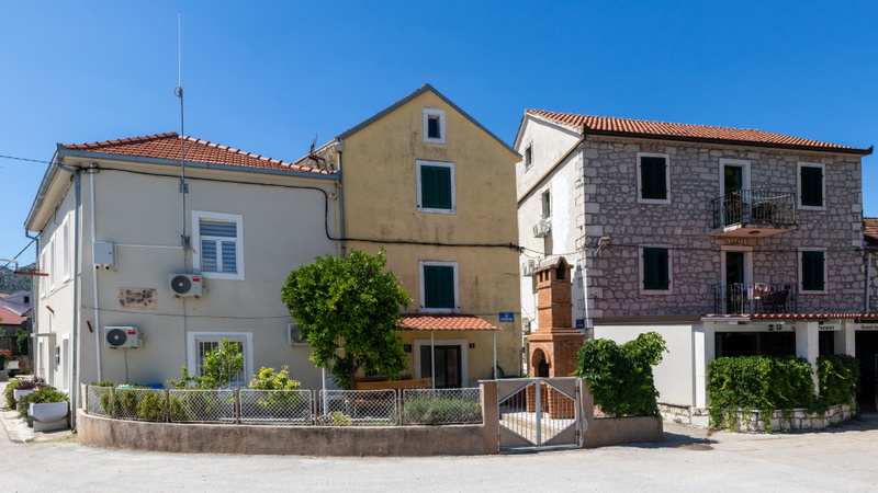 House Antonia