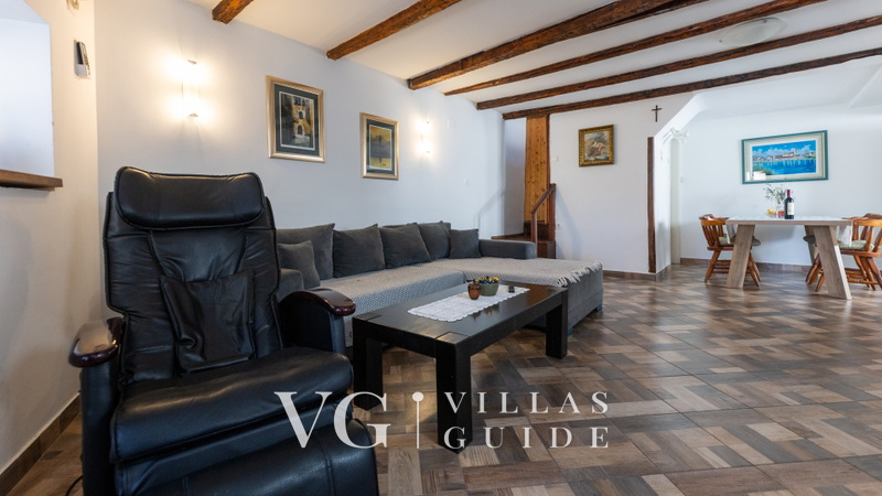 House Antonia