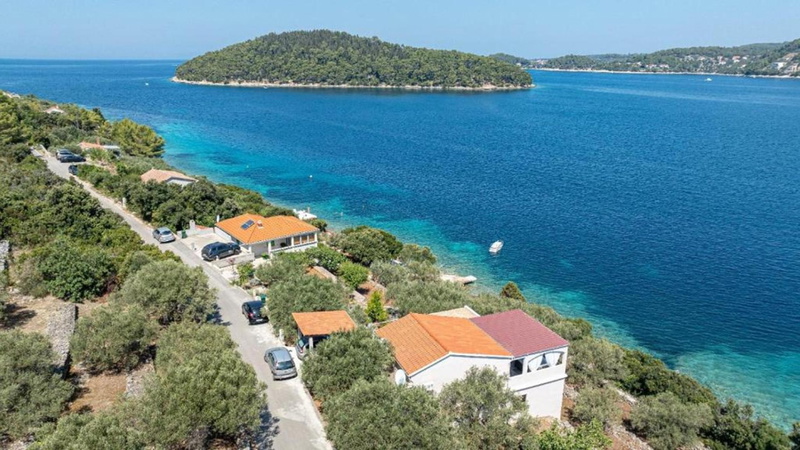 Villa Silencia with Whirlpool