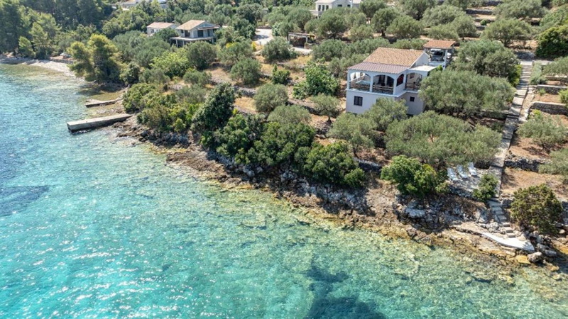 Villa Silencia with Whirlpool