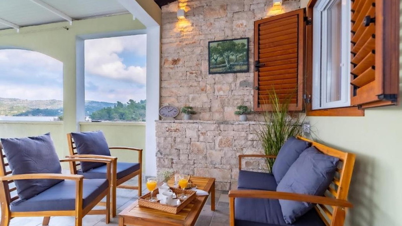 Villa Silencia with Whirlpool