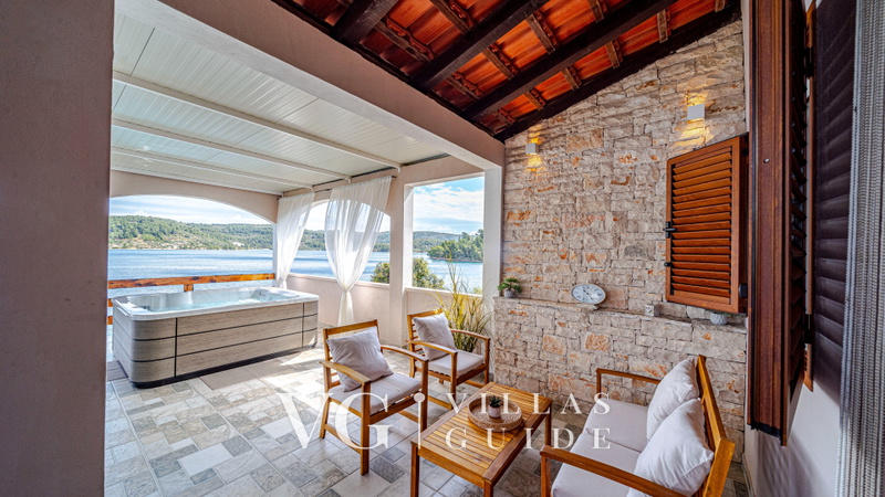 Villa Silencia with Whirlpool