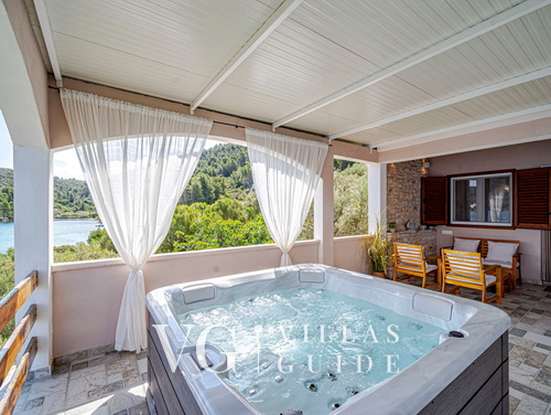 Villa Silencia with Whirlpool