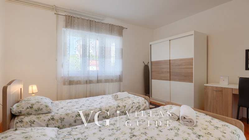 Apartman Josip - Pool, Garden & Kids Fun Camera da letto