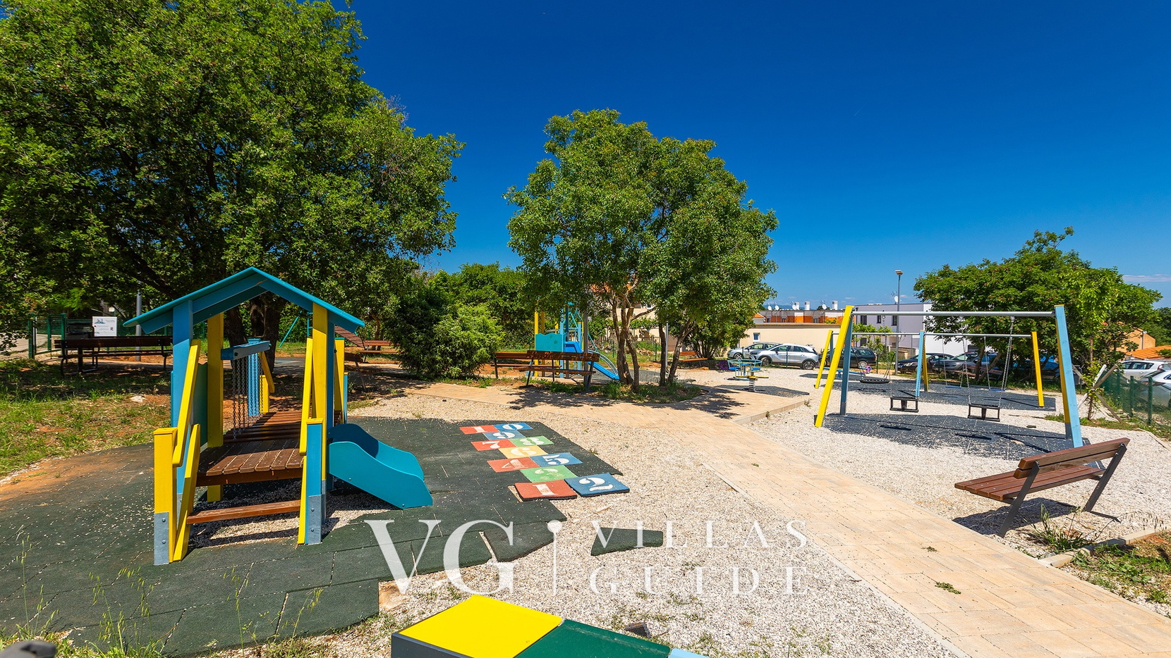 Apartman Josip - Pool, Garden & Kids Fun Microposizione