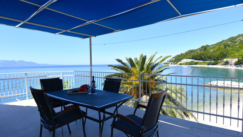 Apartman Maria - directly on the beach