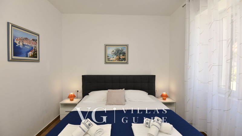 Apartman Maria - directly on the beach Spavaća soba