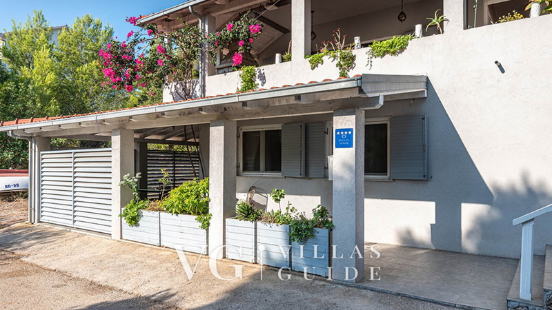 Villa Angela - Lastovo Garden and property exterior