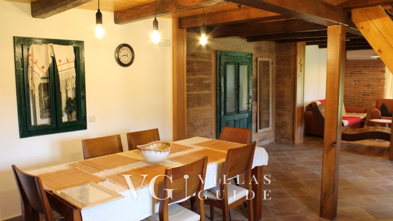 Vila Velika Kitchen
