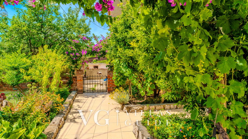 Guest House Sunset Kalla Garden and property exterior