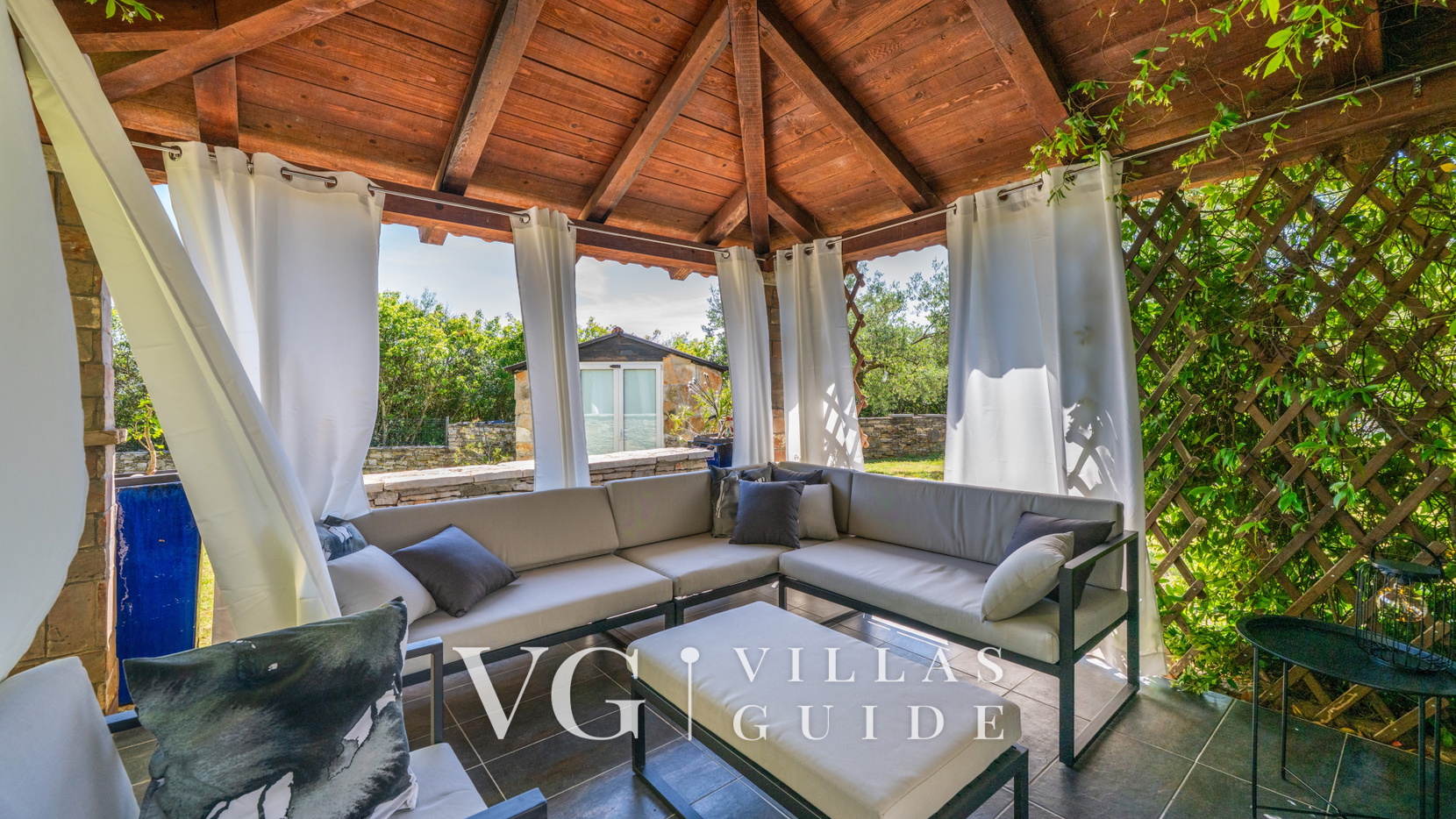 Villa Eneria Zusatzinhalte