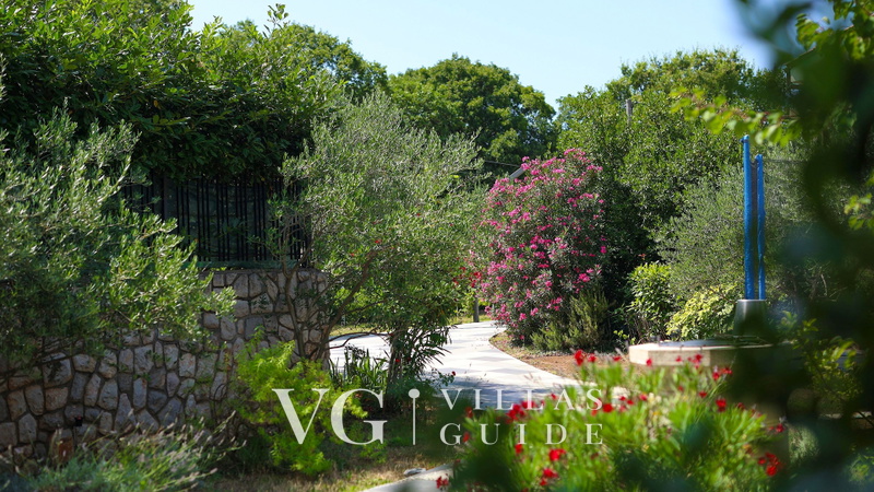 Villa Kostrena in a green oasis