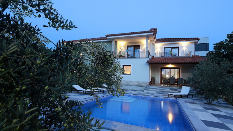 Villa Kostrena in a green oasis