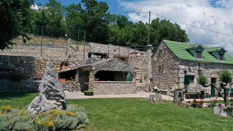 Holiday Home Stari Dom Ivkošić