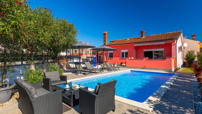 House Marčanac - Pool, Kids Fun & Family Activities