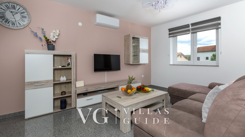 Holiday home Luna pool Opatija Kastav Wohnzimmer