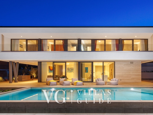 Villa Sun dance