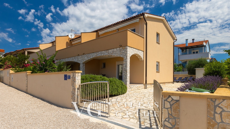 Villa Škarec 1 -Private Pool & Beach Within Walking Distance (10 min) Garten und Außenbereich