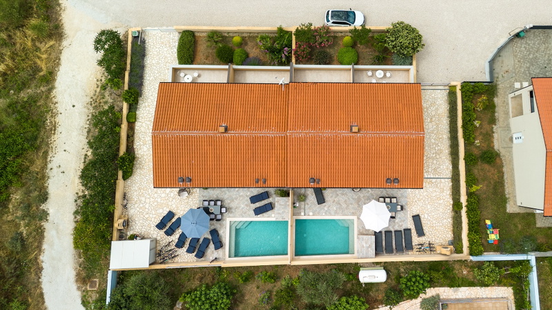 Villa Škarec 2 -Private Pool & Beach Within Walking Distance (10 min)