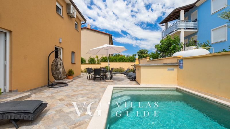 Villa Škarec 2 -Private Pool & Beach Within Walking Distance (10 min) Pool