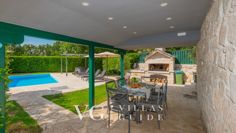 Villa Manuella - Kamena oaza sa bazenom i whirpoolom Dodatni sadržaji