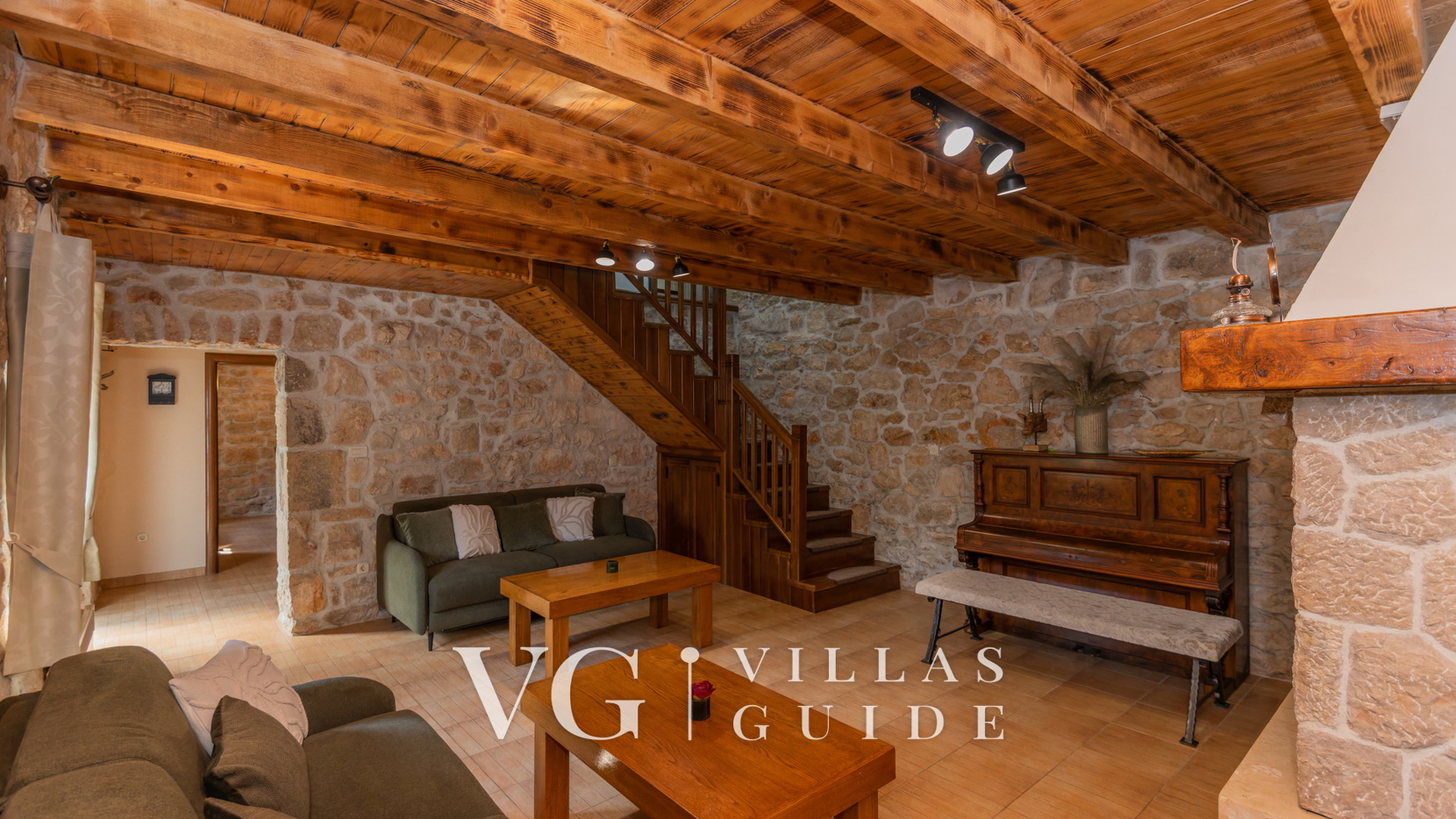 Villa Manuella - Kamena oaza sa bazenom i whirpoolom Dnevni boravak