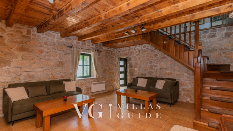 Villa Manuella - Kamena oaza sa bazenom i whirpoolom Dnevni boravak