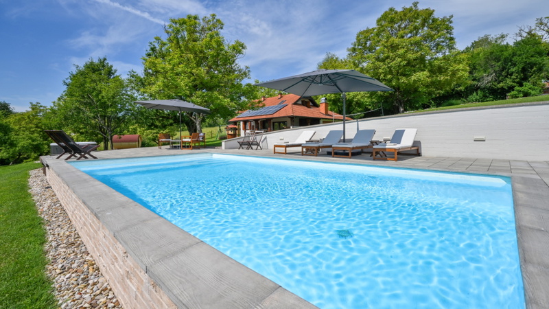 Villa Dobrenic