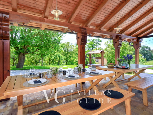 Villa Dobrenic