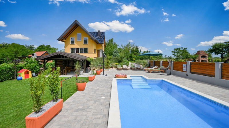 Villa Exclusive