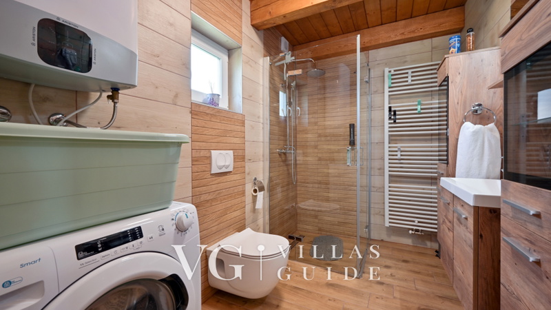 Villa Exclusive Bathroom