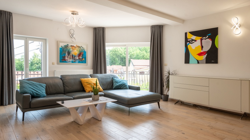Apartman Mihaela with pool