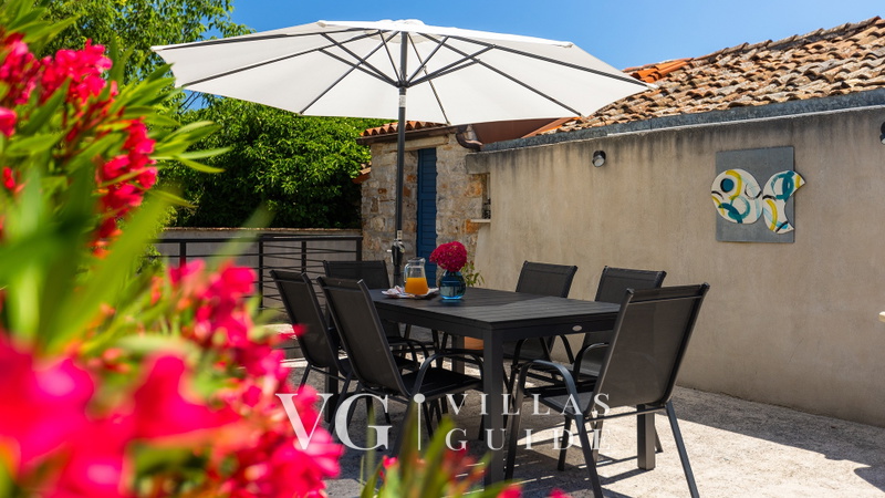 Villa MA Garten und Außenbereich