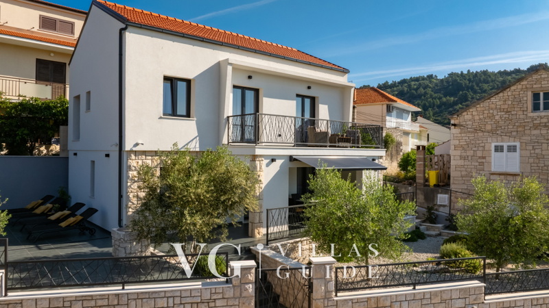 Villa Marija with sea view
