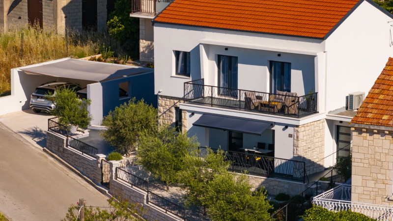 Villa Marija with sea view